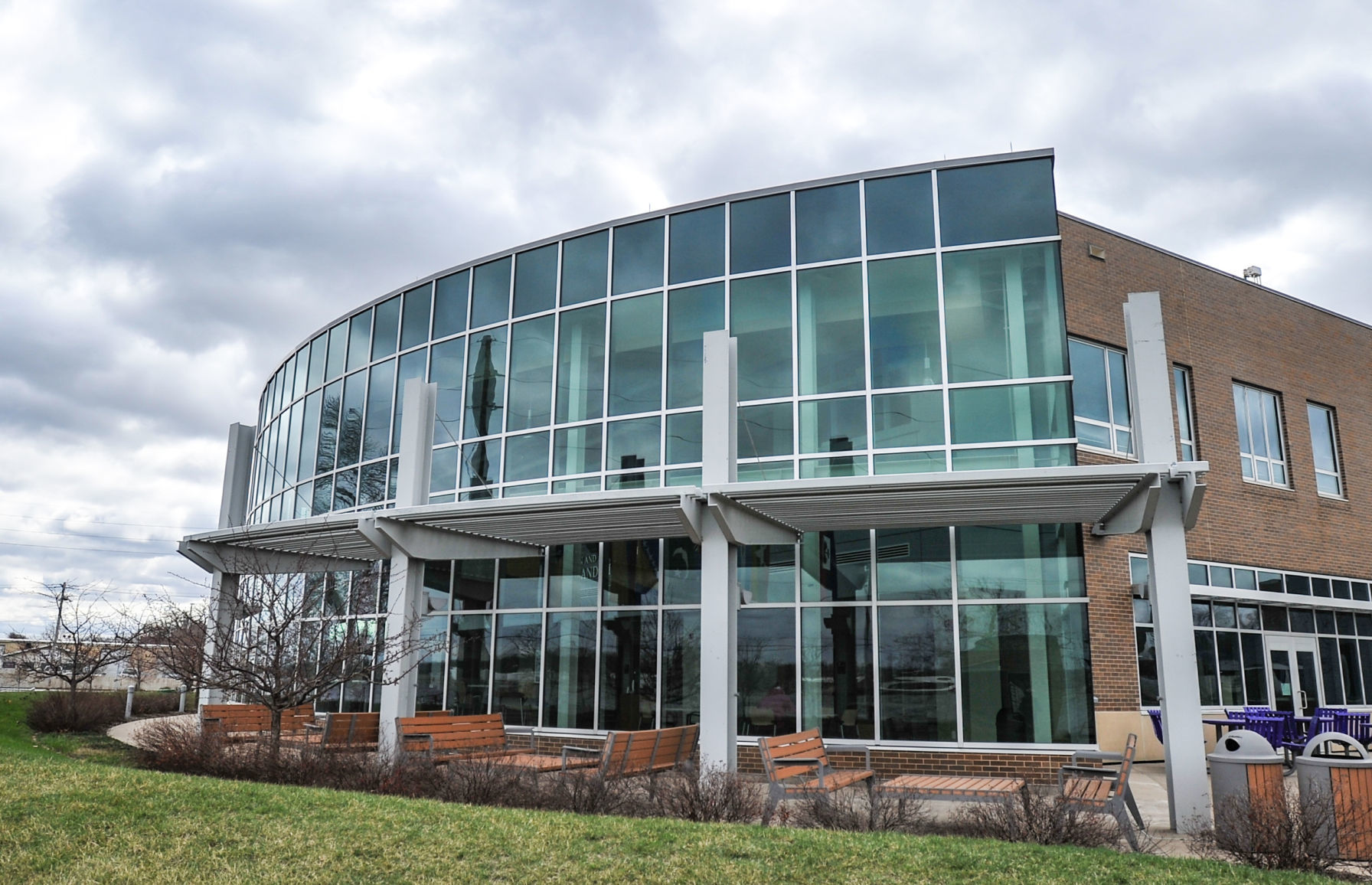 042119-qct-big-story-wiu-026a.JPG